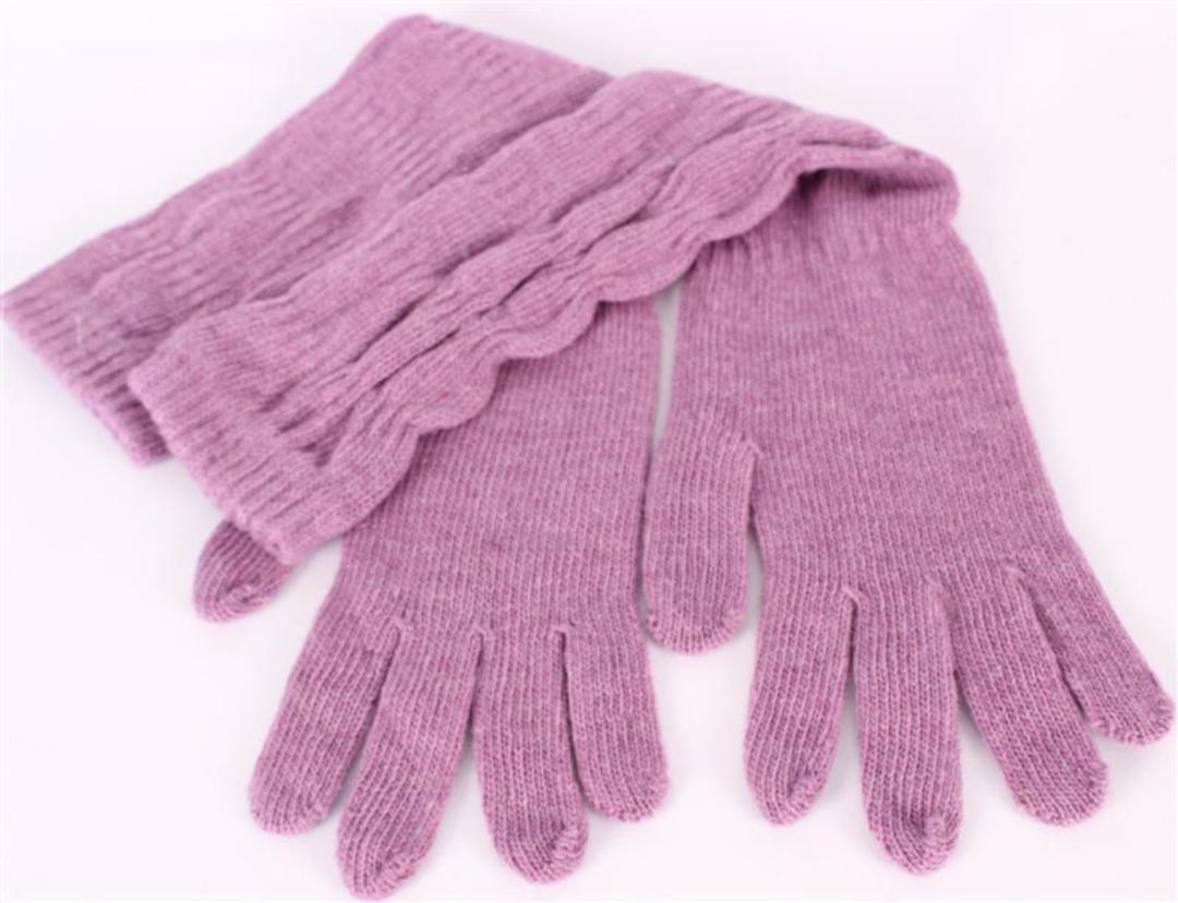 3/4 length scalluped wool mix gloves lilac S/LK2369 image 0